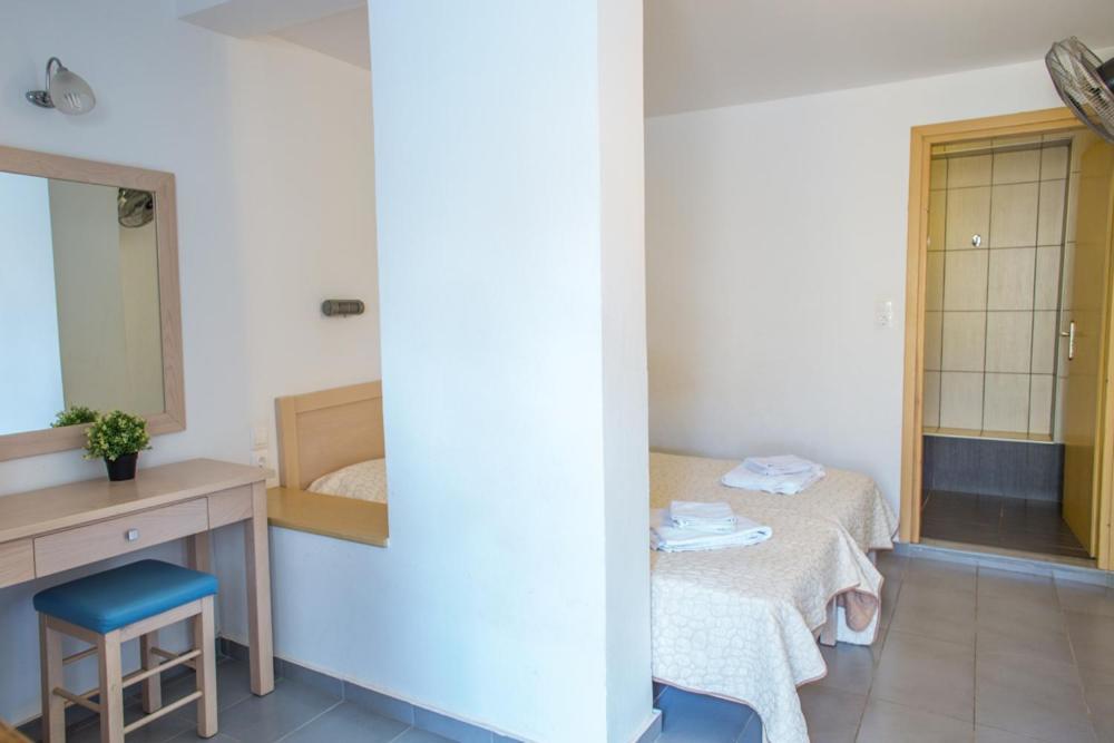 Agios Pavlos Hotel エクステリア 写真